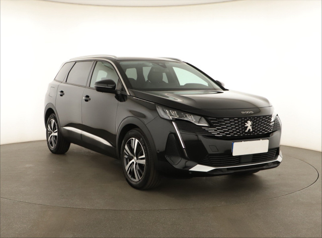 Peugeot 5008 2022
