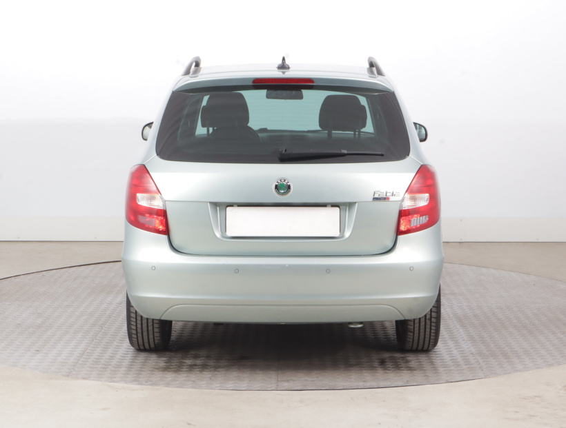 Škoda Fabia, 2011