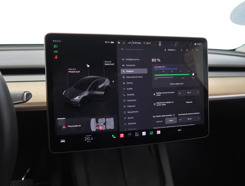 Tesla Model Y, 2022