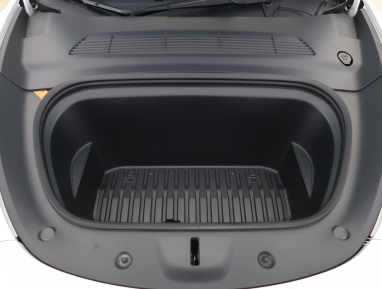 Tesla Model Y - 2023