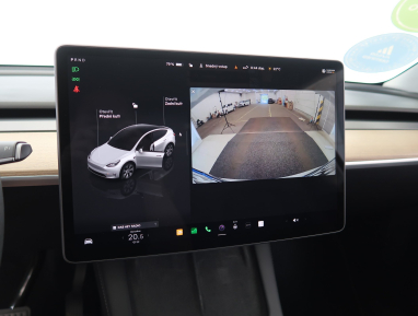 Tesla Model Y - 2023