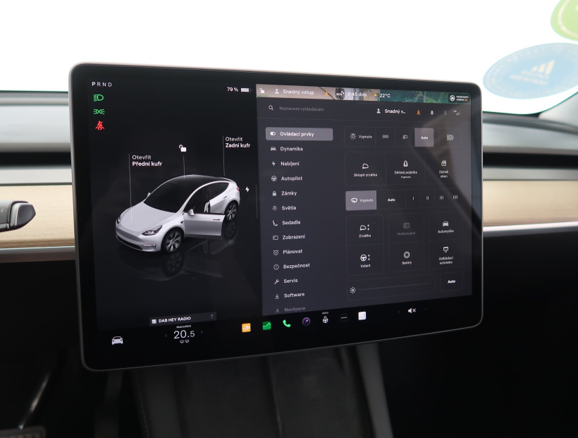 Tesla Model Y, 2023