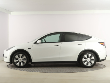 Tesla Model Y - 2023