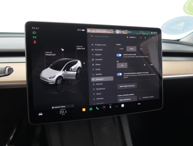 Tesla Model Y - 2023