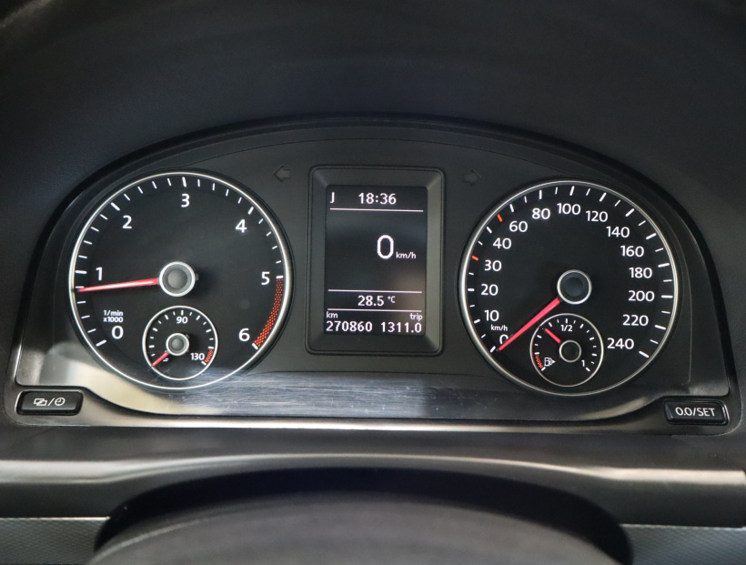 Volkswagen Touran, 2013