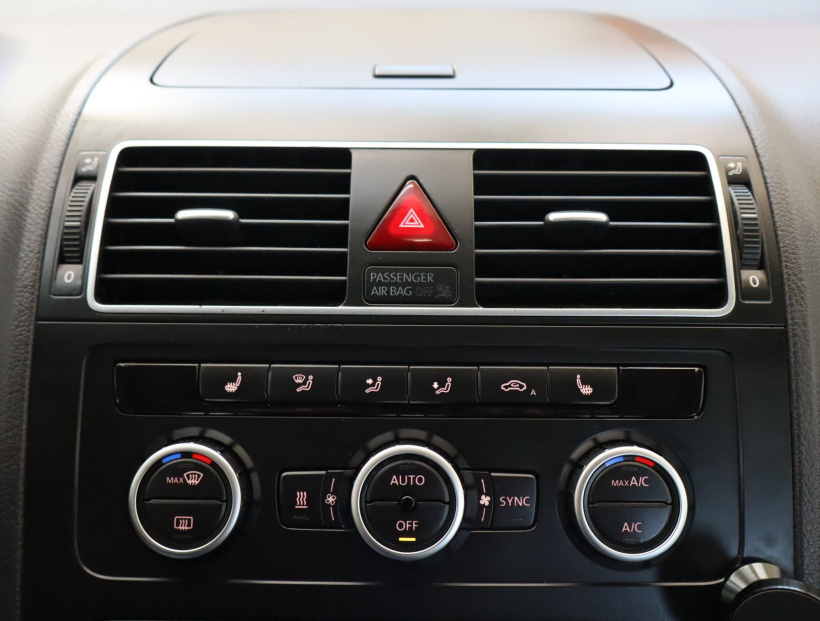 Volkswagen Touran, 2013