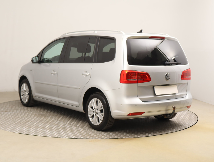 Volkswagen Touran, 2013