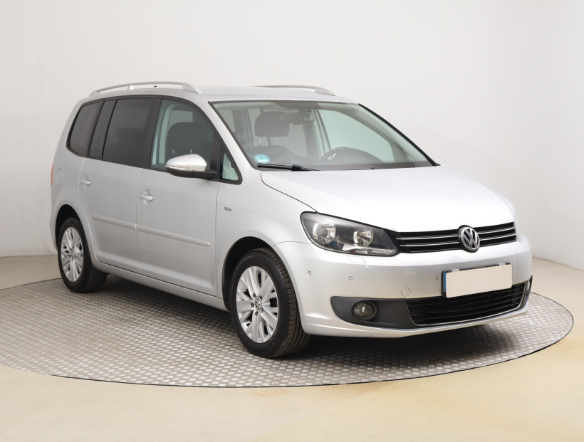 Volkswagen Touran, 2013