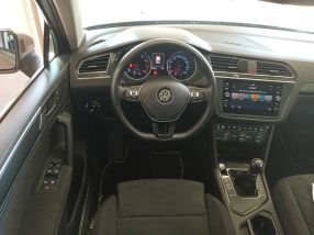 Volkswagen Tiguan - 2019