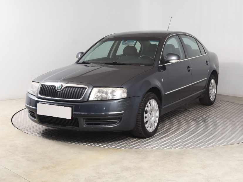 Škoda Superb, 2008