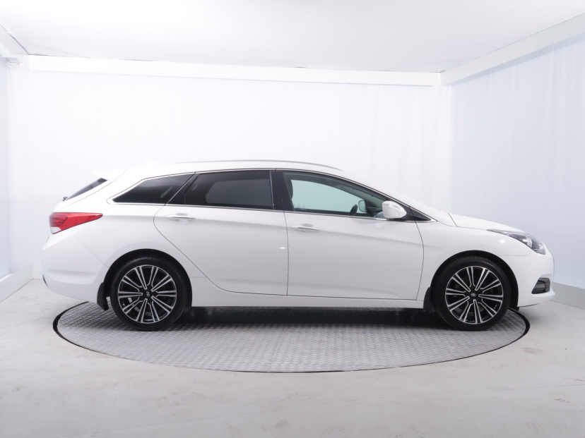 Hyundai i40, 2018