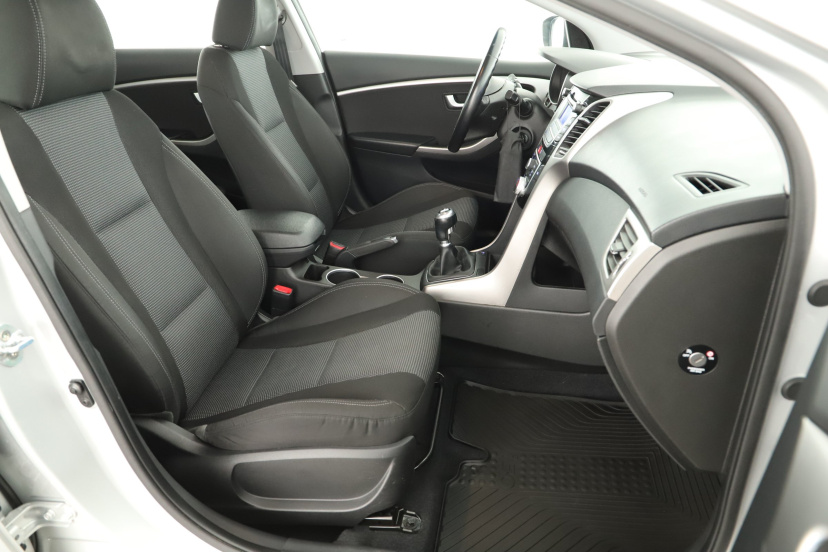 Hyundai i30, 2016