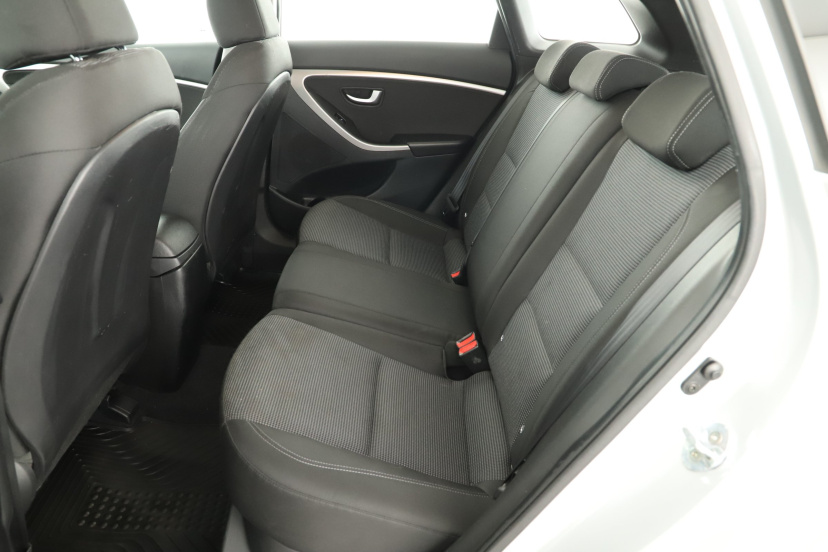 Hyundai i30, 2016