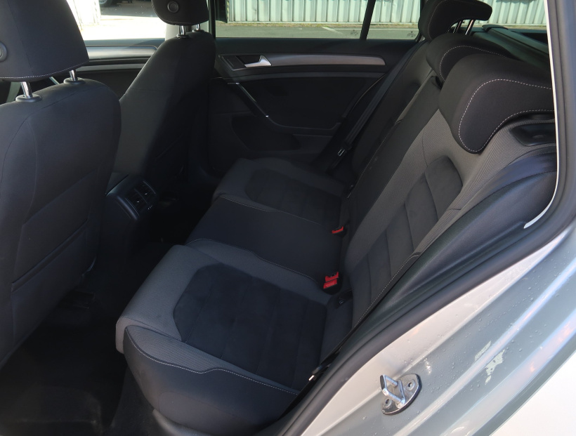 Volkswagen Golf, 2017