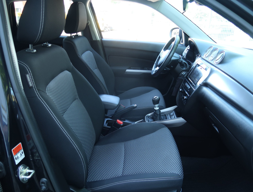 Suzuki Vitara, 2023