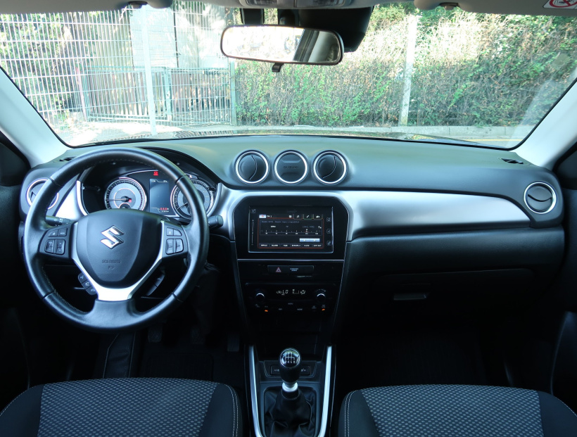 Suzuki Vitara, 2023