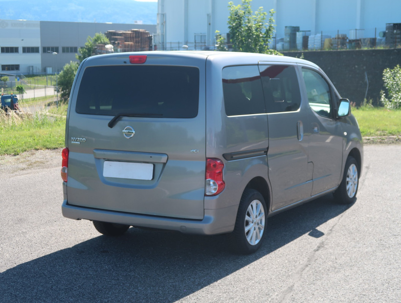 Nissan NV200, 2016