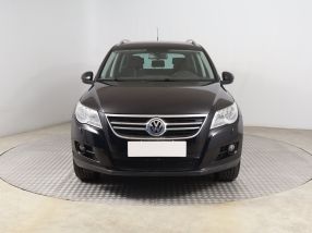 Volkswagen Tiguan - 2010