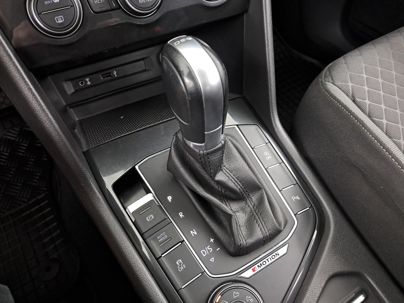 Volkswagen Tiguan, 2016