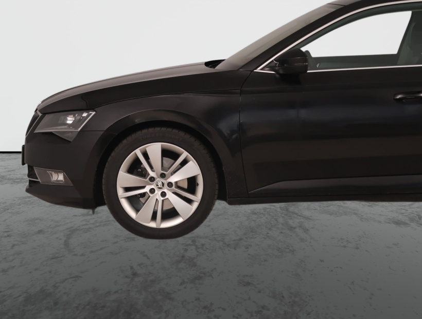 Škoda Superb, 2017