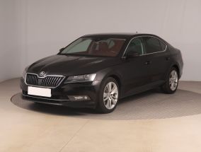 Škoda Superb - 2017