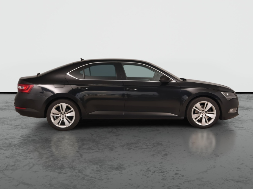 Škoda Superb, 2017