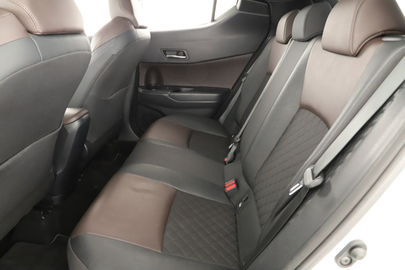 Toyota C-HR, 2019