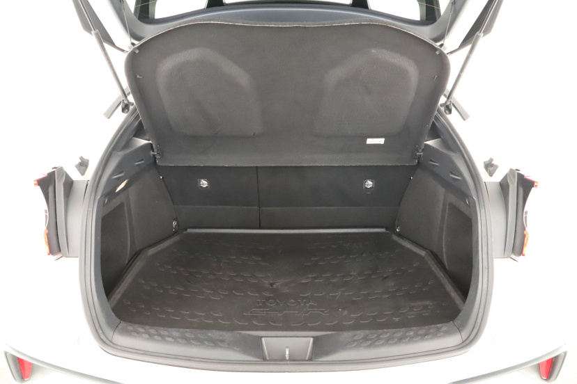 Toyota C-HR, 2019