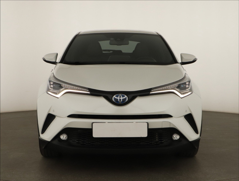 Toyota C-HR, 2019