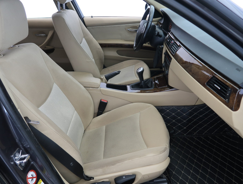 BMW 3, 2005