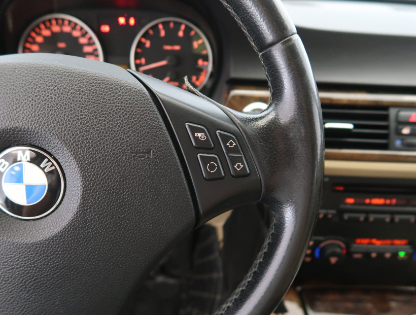 BMW 3, 2005
