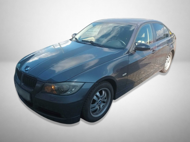 BMW 3 2005