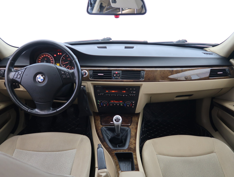 BMW 3, 2005