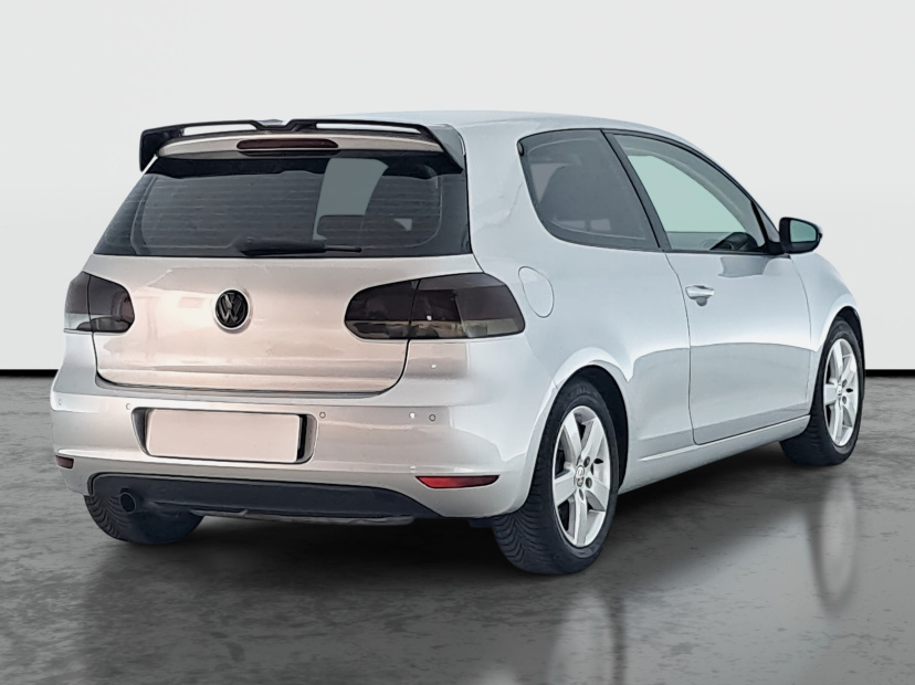 Volkswagen Golf, 2010