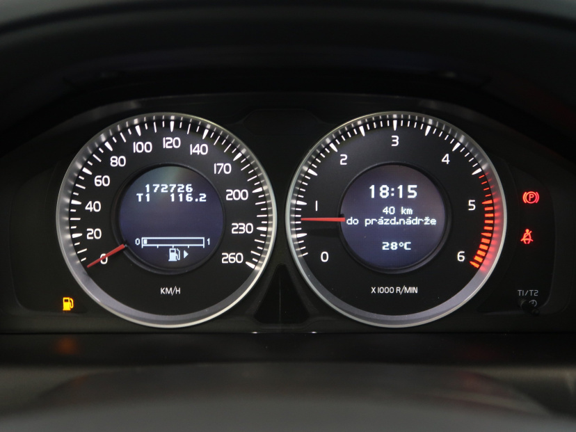 Volvo XC60, 2011
