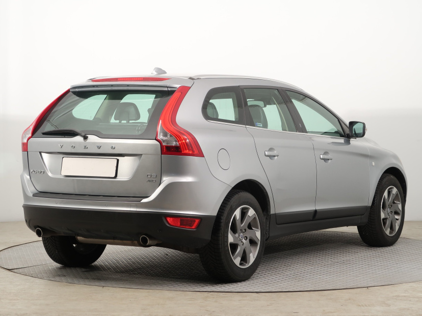Volvo XC60, 2011