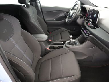Hyundai i30 - 2023