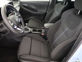 Hyundai i30 - 2023