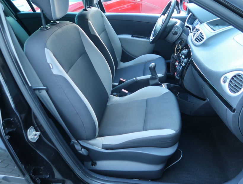 Renault Clio, 2011