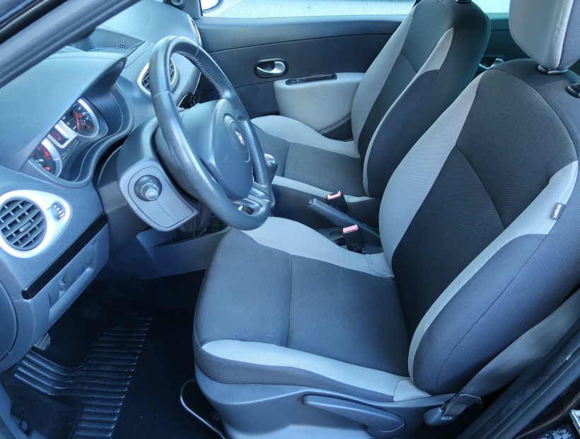 Renault Clio, 2011