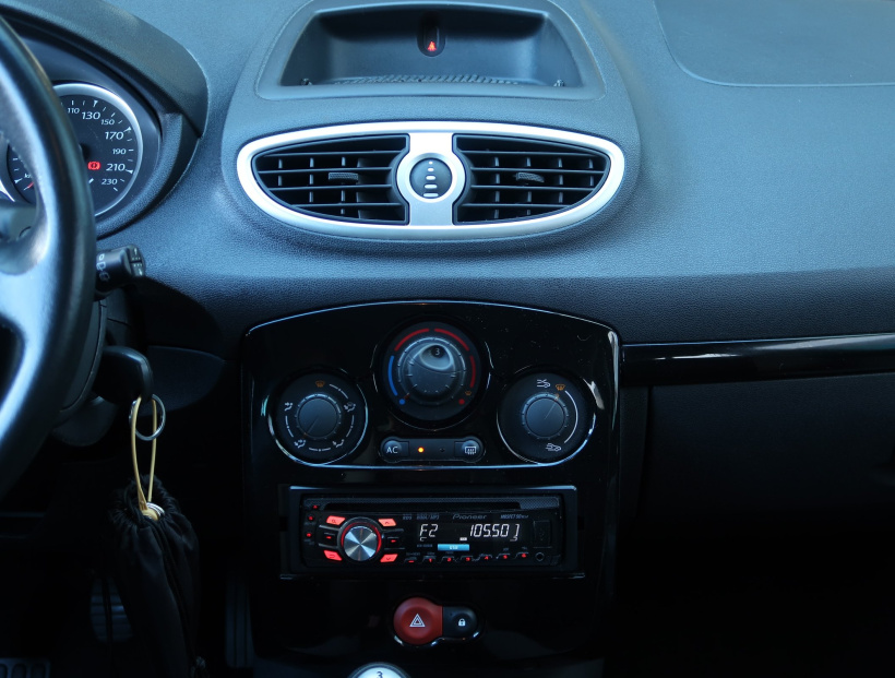 Renault Clio, 2011