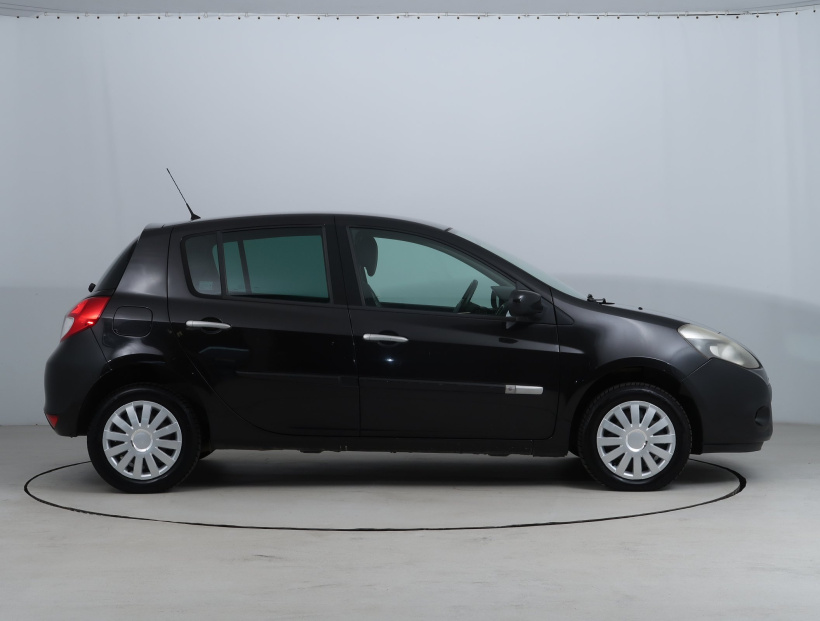 Renault Clio, 2011