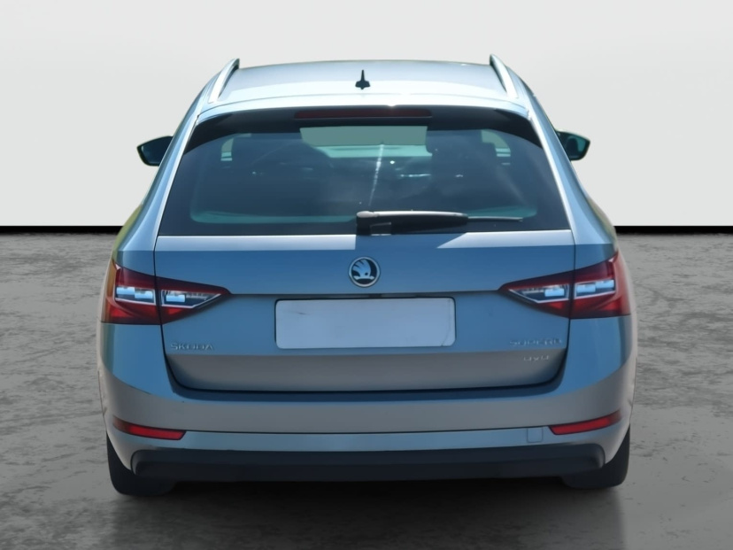 Škoda Superb, 2017
