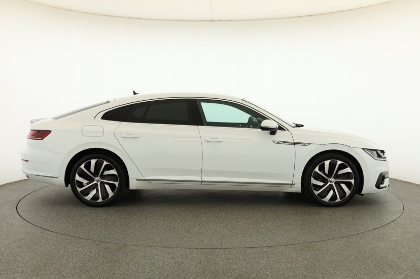 Volkswagen Arteon, 2017