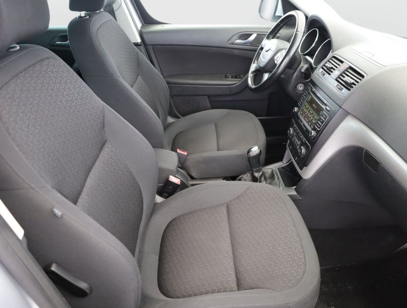 Škoda Yeti, 2011