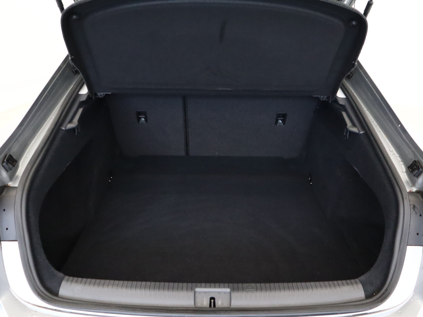 Volkswagen Arteon, 2018