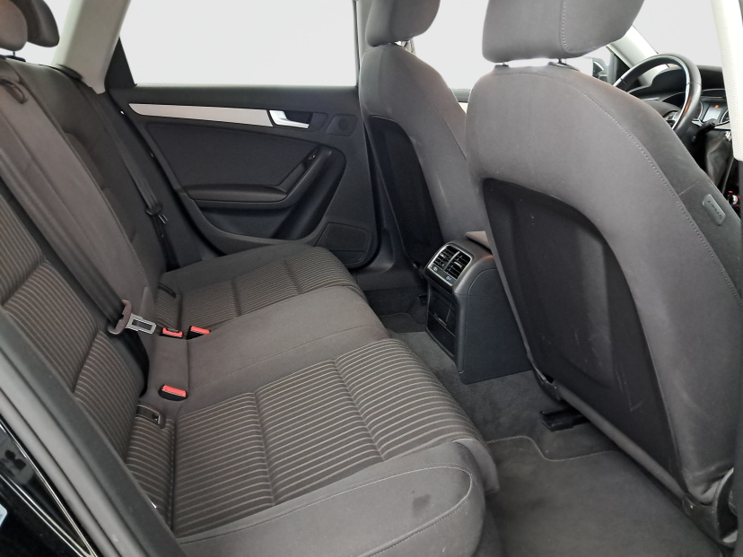Audi A4, 2012