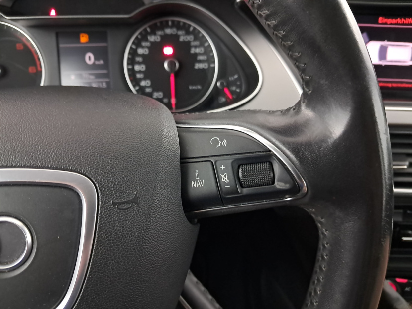 Audi A4, 2012