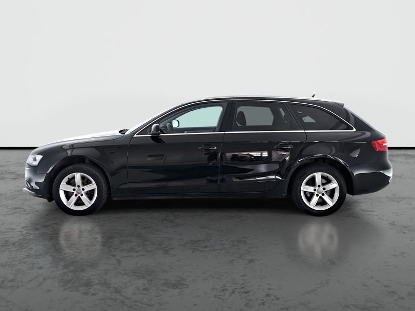 Audi A4, 2012