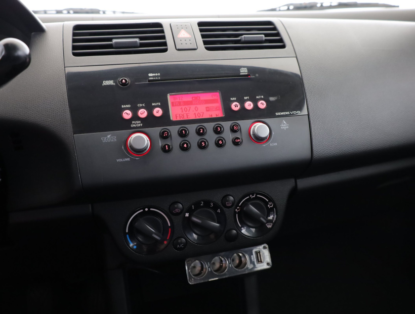 Suzuki Swift, 2005